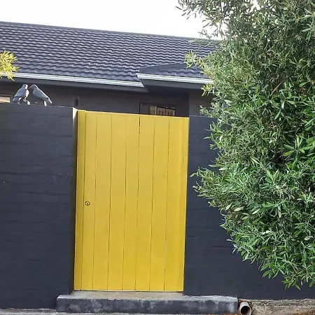 Yellow Door Hermanus Buitenkant foto